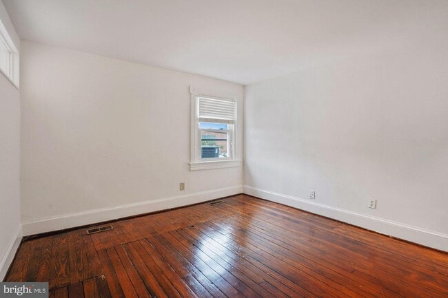 Building Photo - 1810 13th St NW