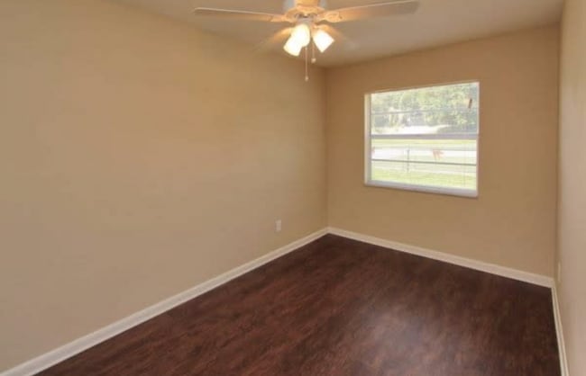 Foto del edificio - 6209 Harney Rd