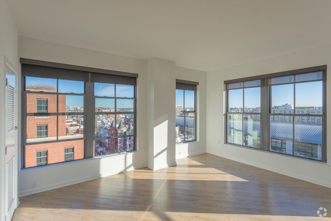 Apt 763 - Two Bedroom - 14W Apartments