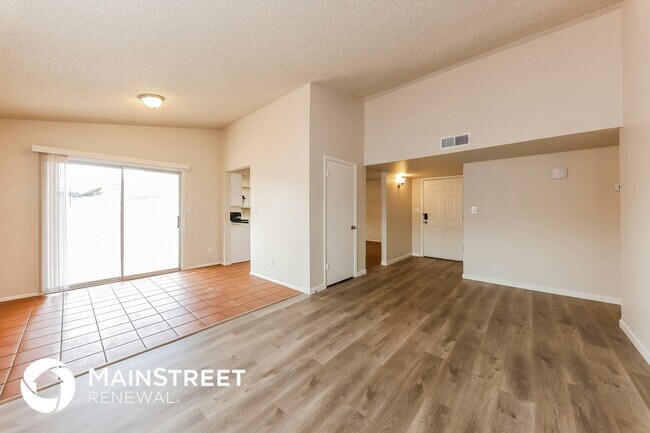 Building Photo - 6107 W Acoma Dr