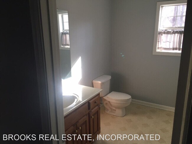 Building Photo - 3 br, 2.5 bath House - 3632 Nelms Lane