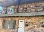 Primary Photo - 1716 N Travis St