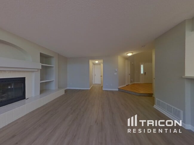 Building Photo - 18207 E Baker Pl