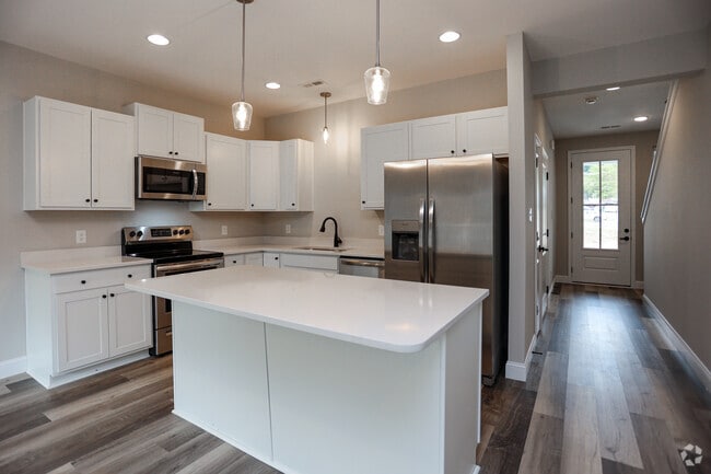 3 BR, 2.5 BA - 1,516SF - Pleasant Ridge Stables Townhomes