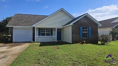 Building Photo - 120 Chadwyck Cir