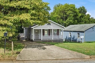 Building Photo - 1173 Moton Ave SW