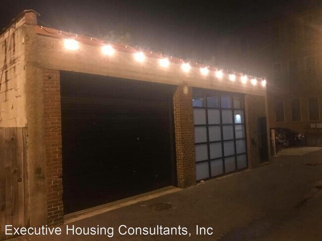 Building Photo - 2 br, 2 bath House - 1413 R Swann St, NW