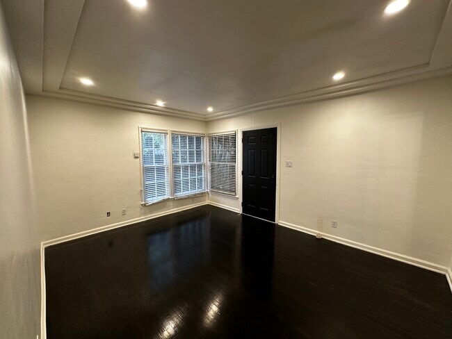 Foto del edificio - 1111 S Citrus Ave
