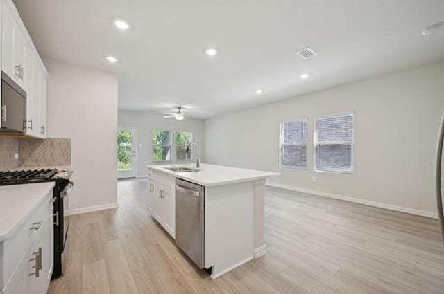 Building Photo - 706 Leavenworth Dr