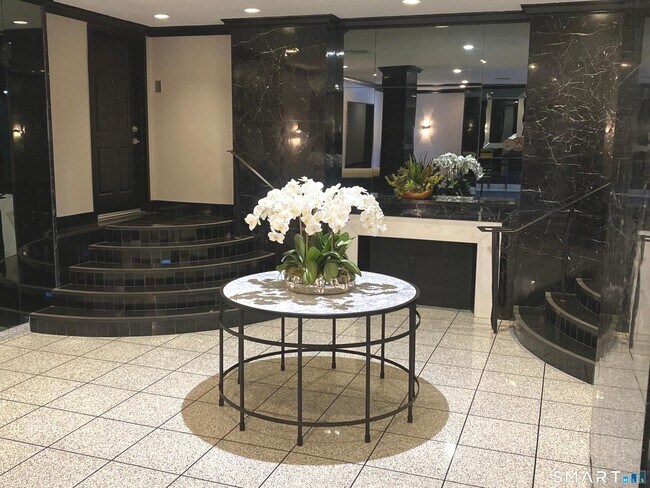 Foto del edificio - 65 Prospect St