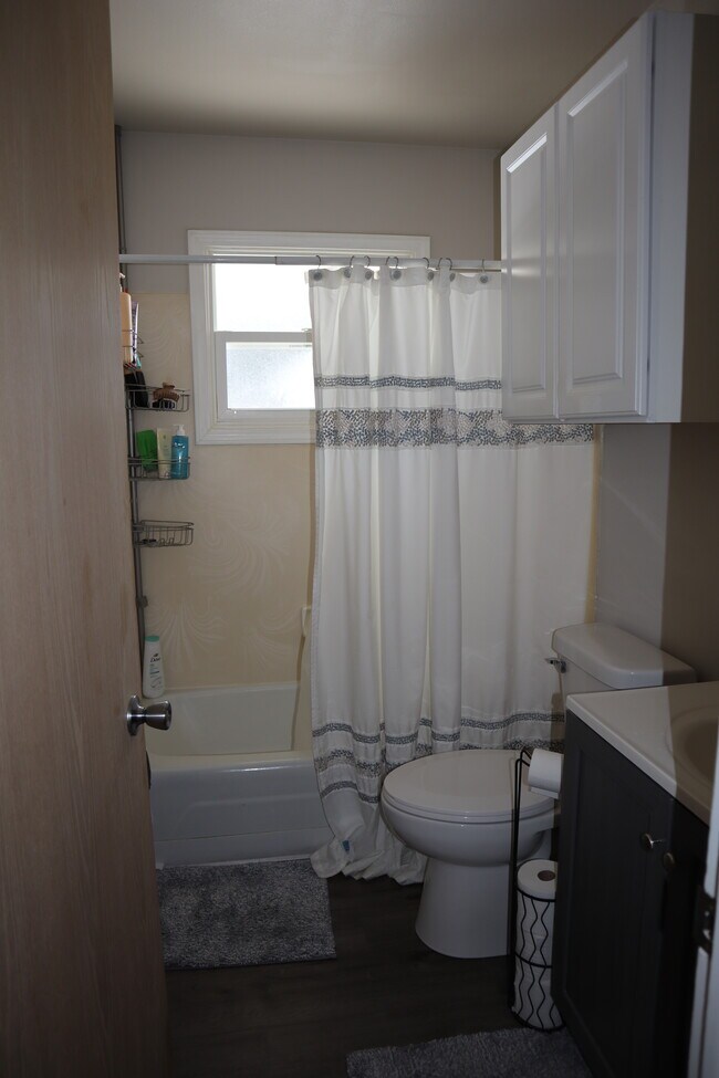 Foto del edificio - 45 W Klubertanz Dr