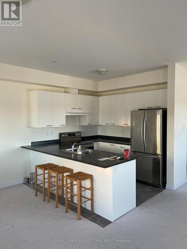 Photo du bâtiment - 88 Decorso Dr