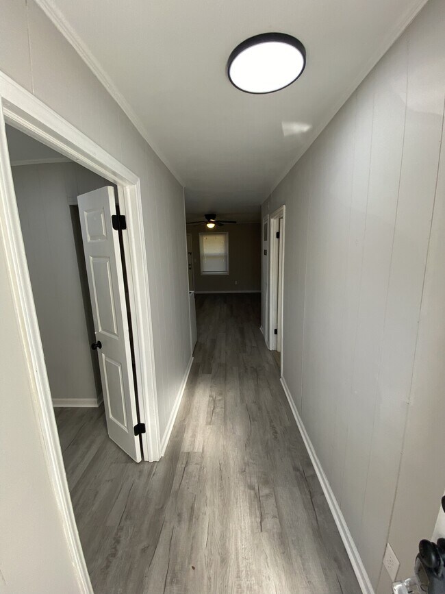 913 N Weldon St Unit 4, Gastonia, NC 28052 Condo for Rent in Gastonia