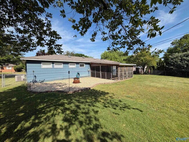 Foto del edificio - 1518 15th Ave SW