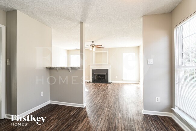 Foto del edificio - 3027 Wyntree Ct