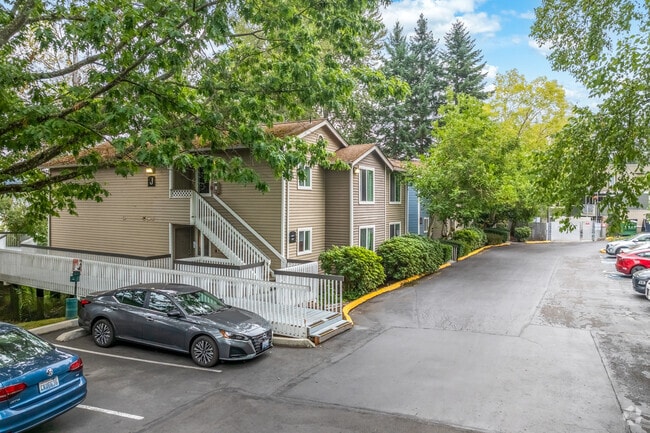 Building Photo - Archstone Redmond Lakeview