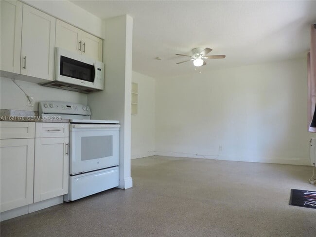 Photo - 111 Charley Ave Apartment