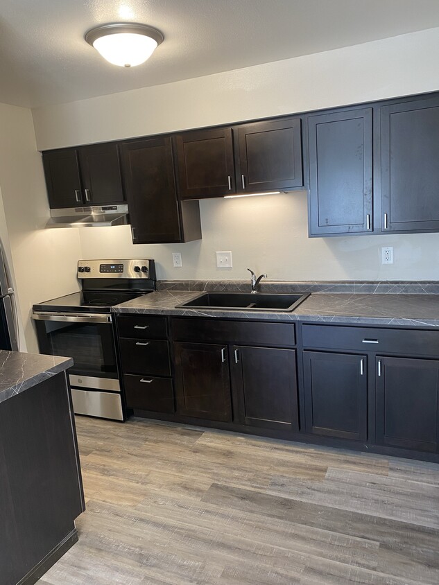 Kitchen - 106 South St