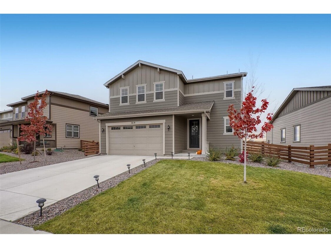 Foto principal - 819 Eva Peak Dr