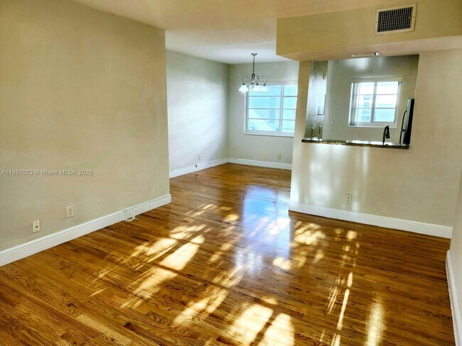 Building Photo - 340 84th St