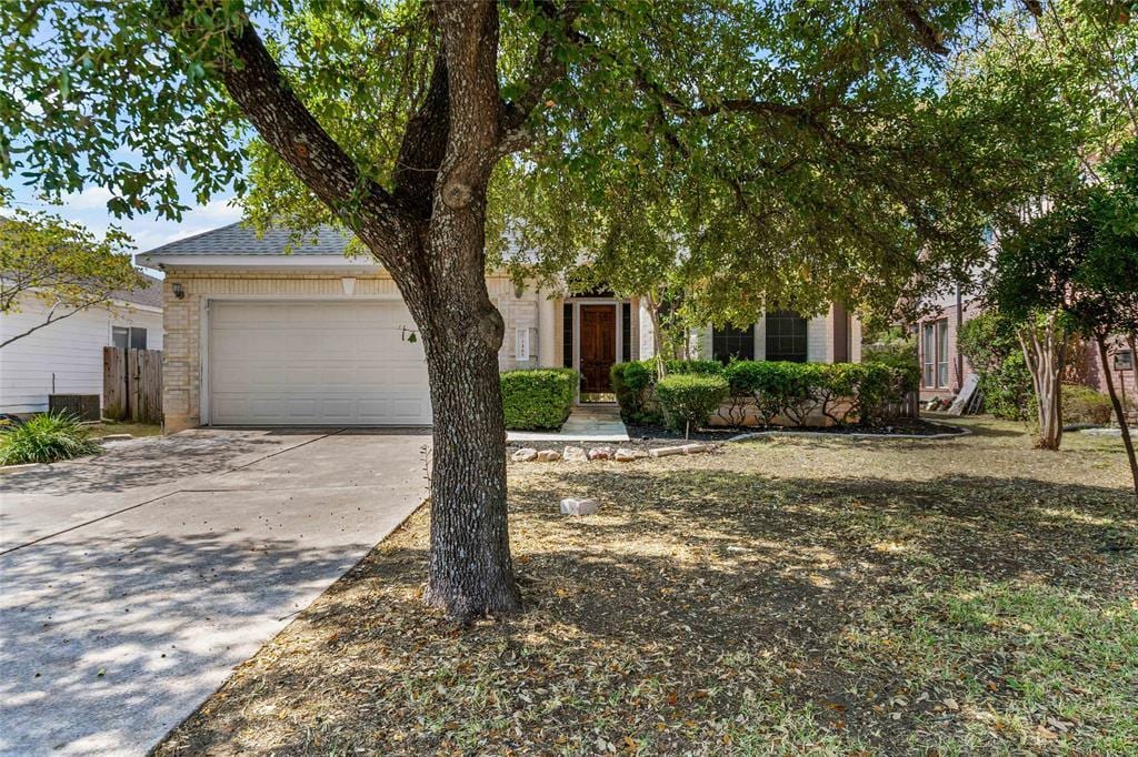 Foto principal - 1307 Laurel Glen Blvd