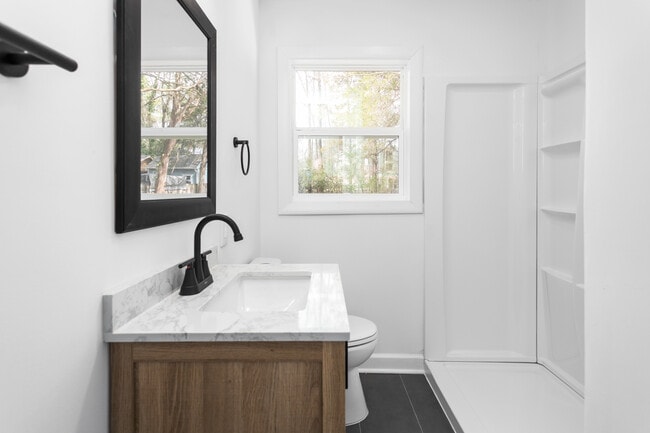 Foto del edificio - Room in House on Ida St