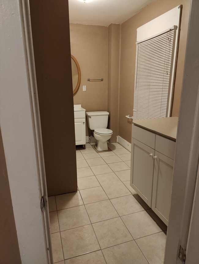 Bathroom - 218 E Rose St