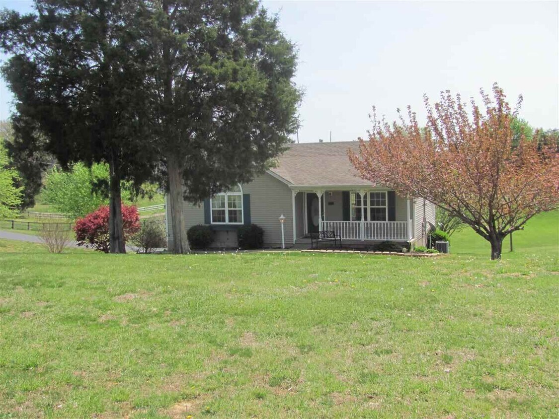 Foto principal - 788 Highland Ave