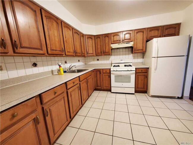 Building Photo - 211-14-211-41 41st Ave