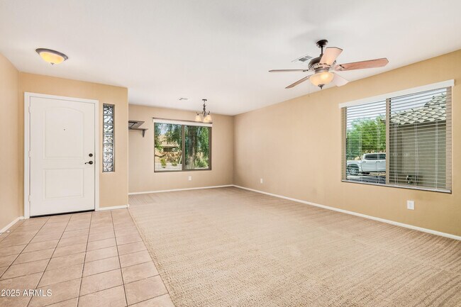 Foto del edificio - 5000 S Rovey Pkwy