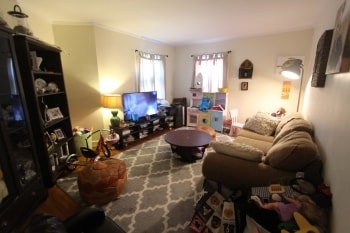 Building Photo - 4 Garden Ct