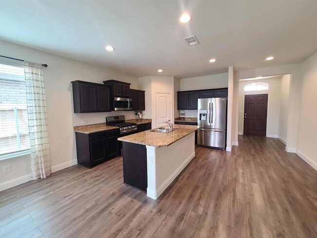 Foto del edificio - 7320 Fossell Ranch Rd