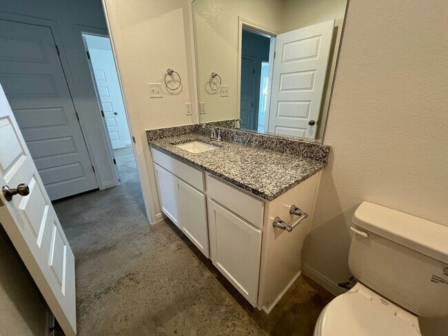 Foto del edificio - 912 Wax Myrtle Ct