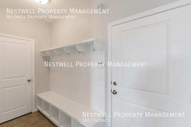 Building Photo - Amazing 6-bed Home in Eagle Mountain