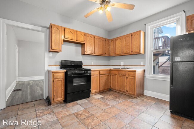 Foto del edificio - 3 br, 1.5 bath House - 362 Republic St