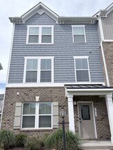Building Photo - 5613 Freewill Ln