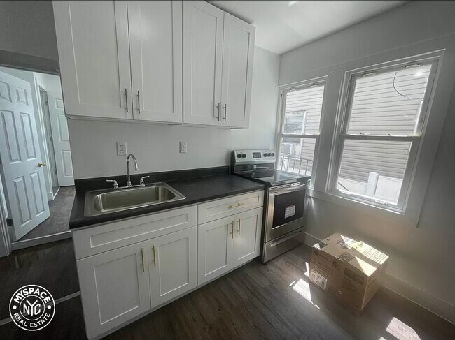 Foto del edificio - 145-61 222nd St