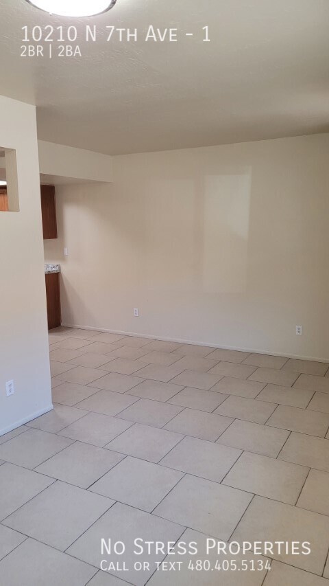 Foto del edificio - 2 Bedroom Condo Off 7th Ave and Peoria!