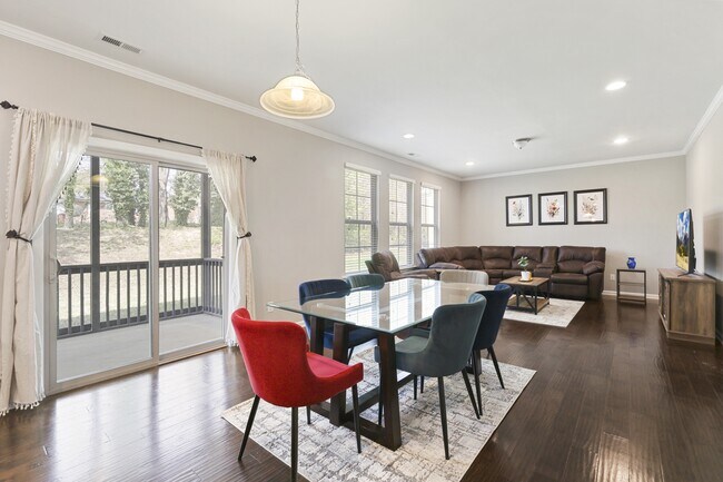 Foto del edificio - 400 Fairway Dr