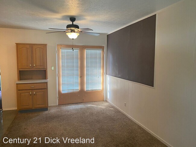 Foto del edificio - 3 br, 1 bath House - 6606 Rob Roy St