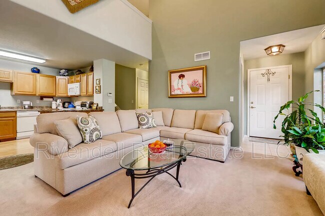 Photo - 1335 S Kingston St House