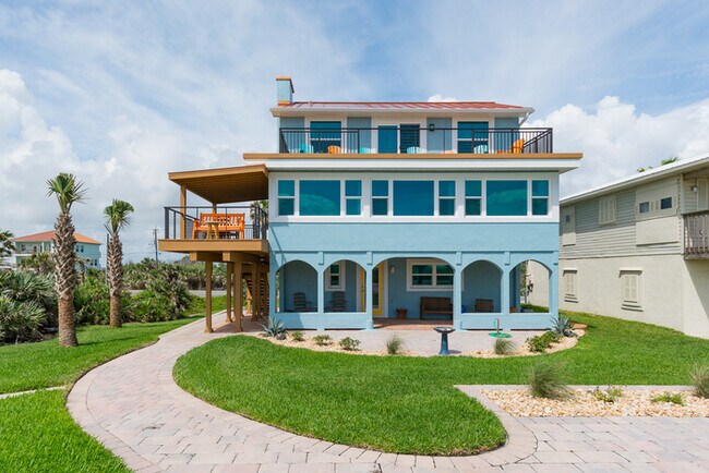 Building Photo - 6060S - Oceanfront Vacation Dream Home