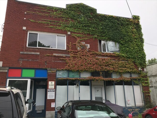 Foto del edificio - 1026 Jefferson Ave