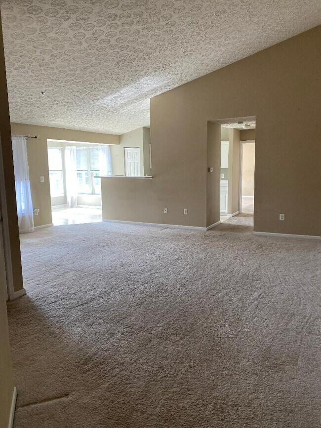 9595 Shirewood Ct Unit White Marsh Condo, Rosedale, MD 21237 Condo for Rent in Rosedale, MD