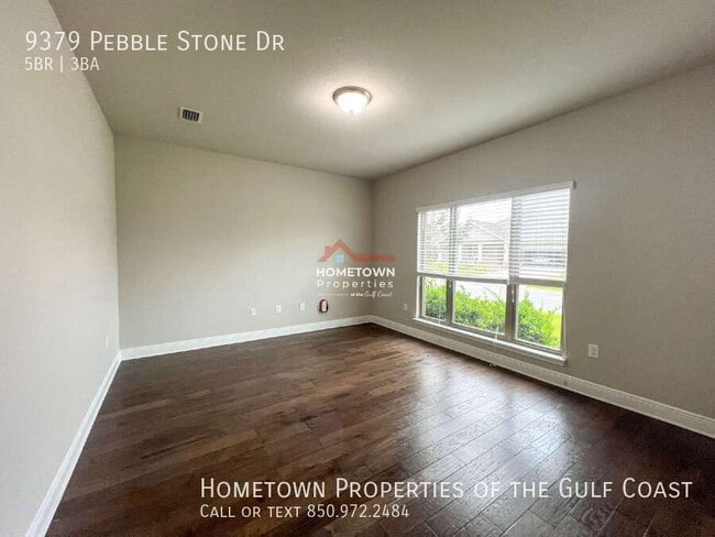 Building Photo - 9379 Pebble Stone Dr