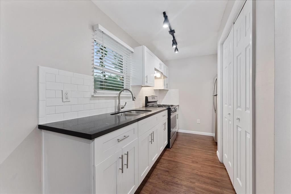 Foto principal - 605 Enid St
