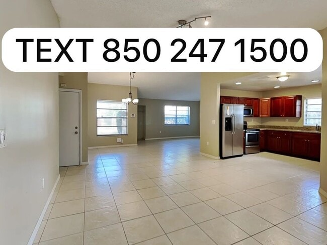 Building Photo - 1388 SW 151st Ave