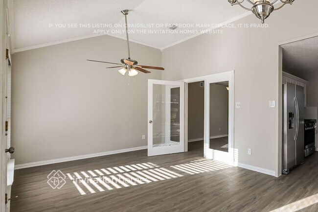 Building Photo - 1418 Baker Dr