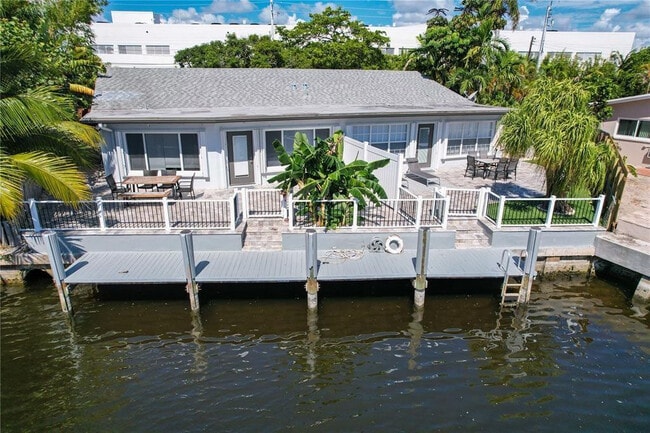 Foto del edificio - 5720 NE 27th Ave