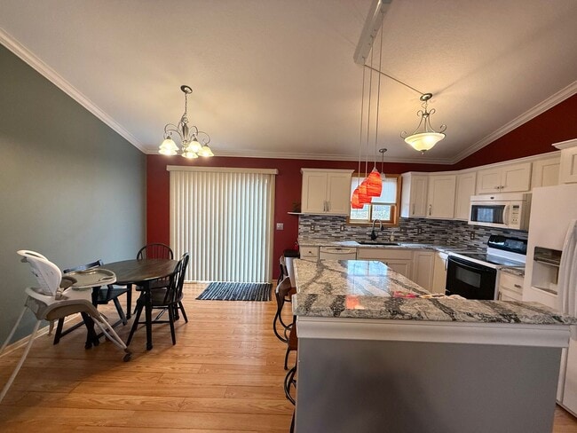 Foto del edificio - 331 Brookestone Dr SE